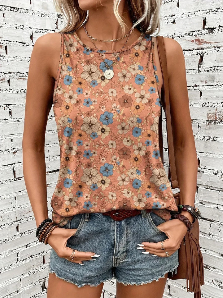 Lilou - Casual Summer Top With Floral Print