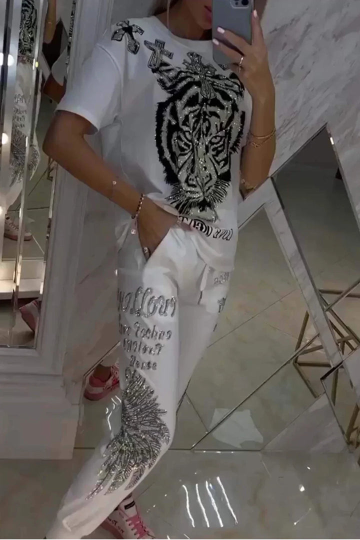 Quinzella - Fashionable Printed Top and Pants Set