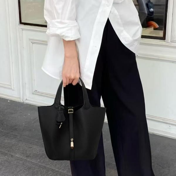 Joolia - Stylish Kate Lock Handbag