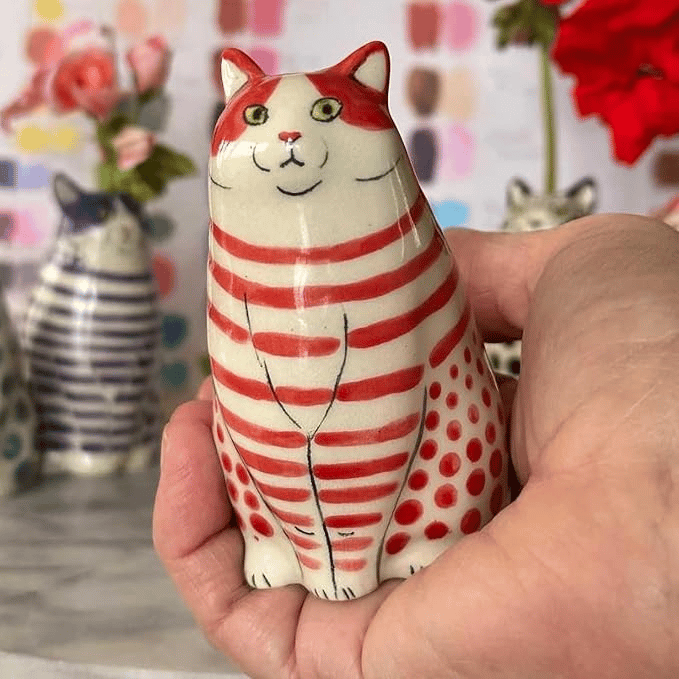 CatCraze - Hand Painted Cat Vase Collection