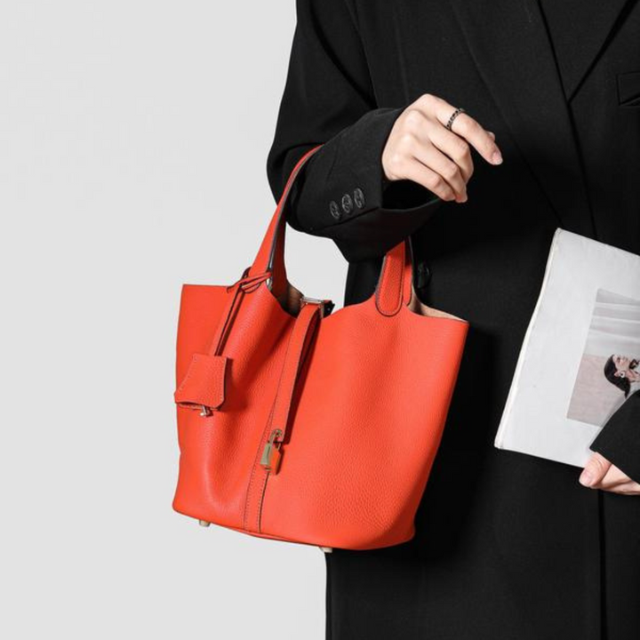 Joolia - Stylish Kate Lock Handbag