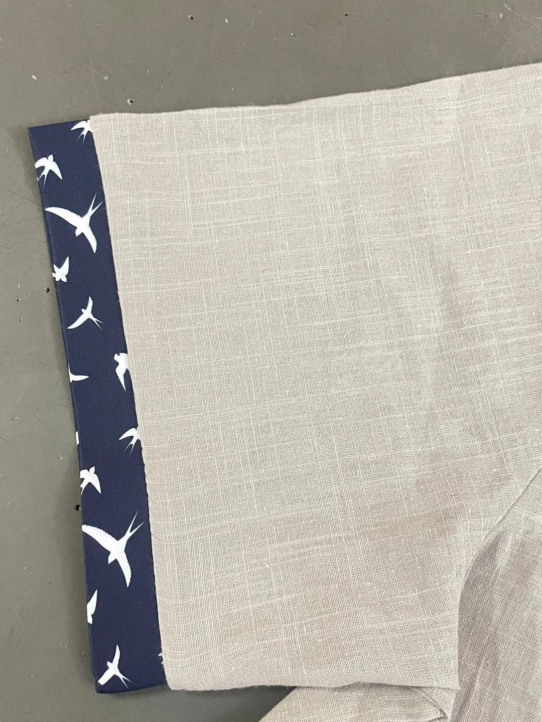 Trofim - Elegant Cute Bird Print Shirt