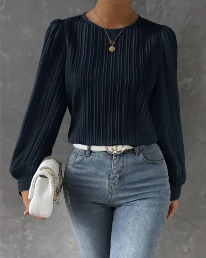 Jiana - Graceful Lantern Sleeve Top