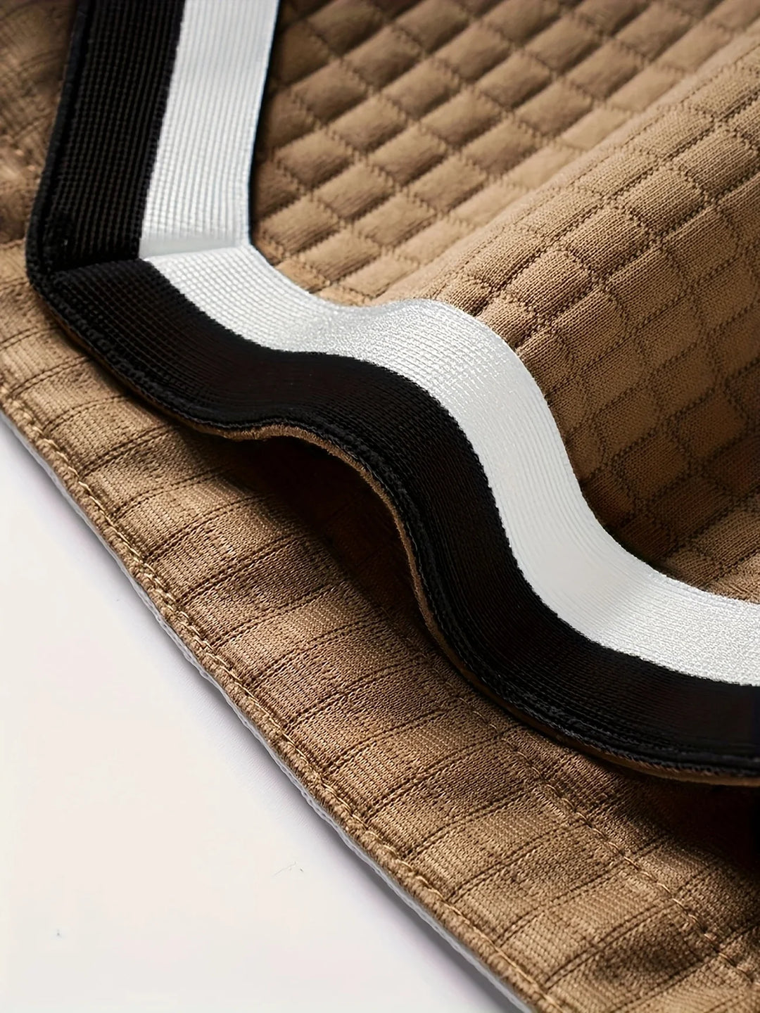 Nikifor - Breathable Drawstring Waist Shorts