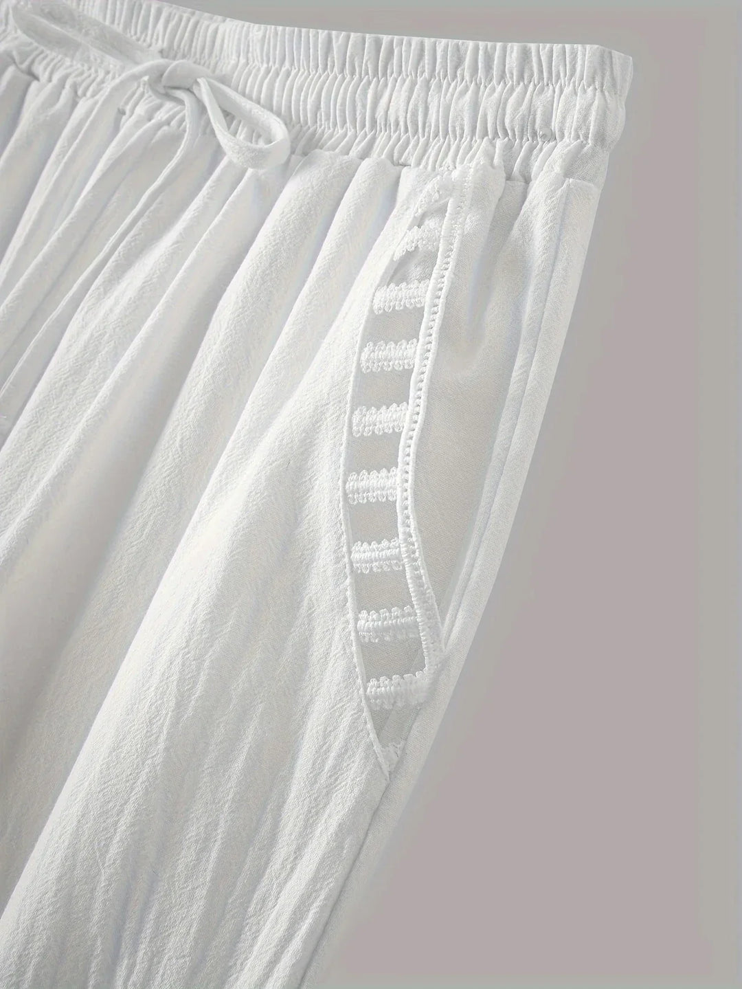 Tracey - Contrast Trim Cropped Pants