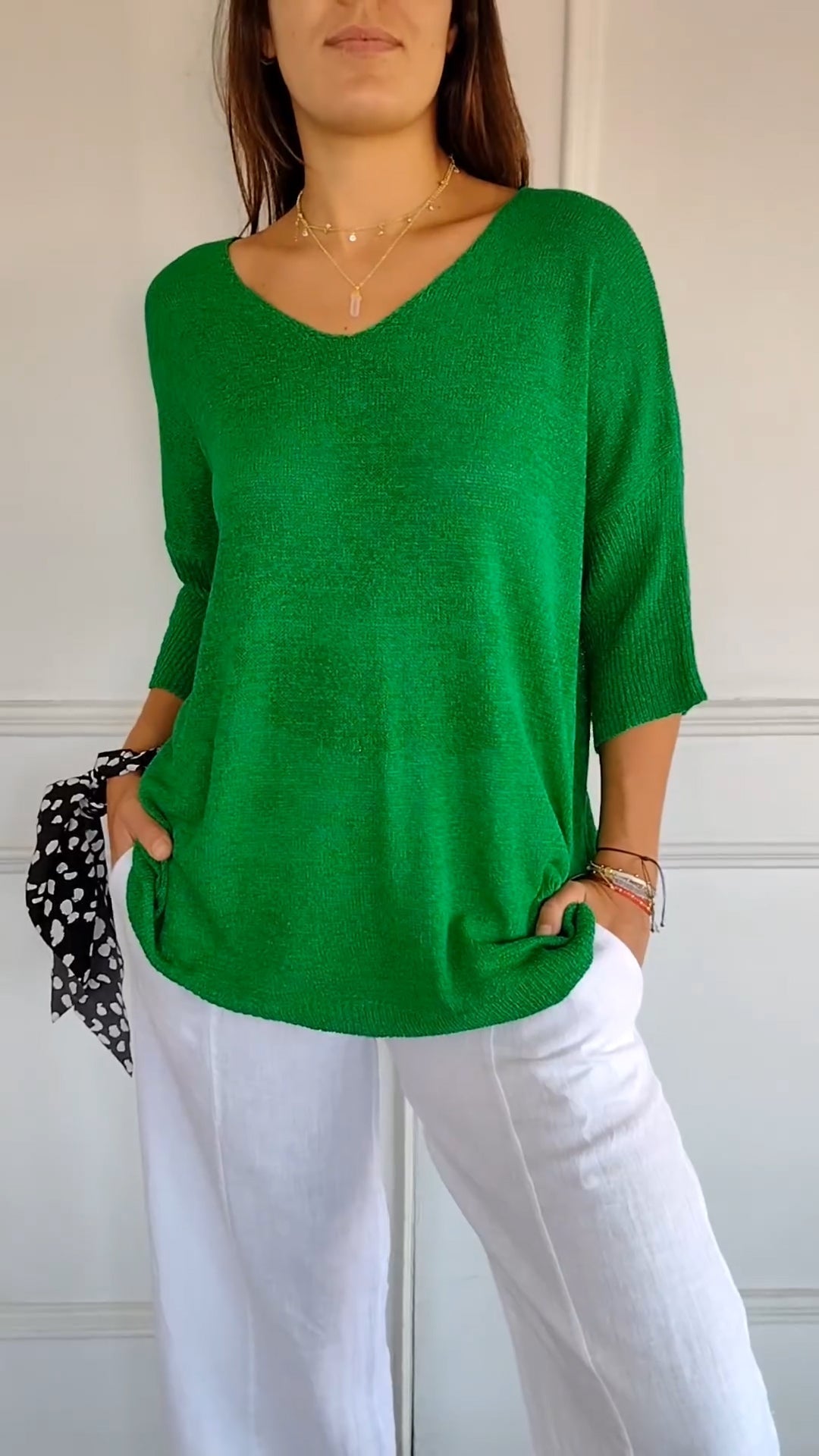 Mitzi - Knitted V-Neck Top