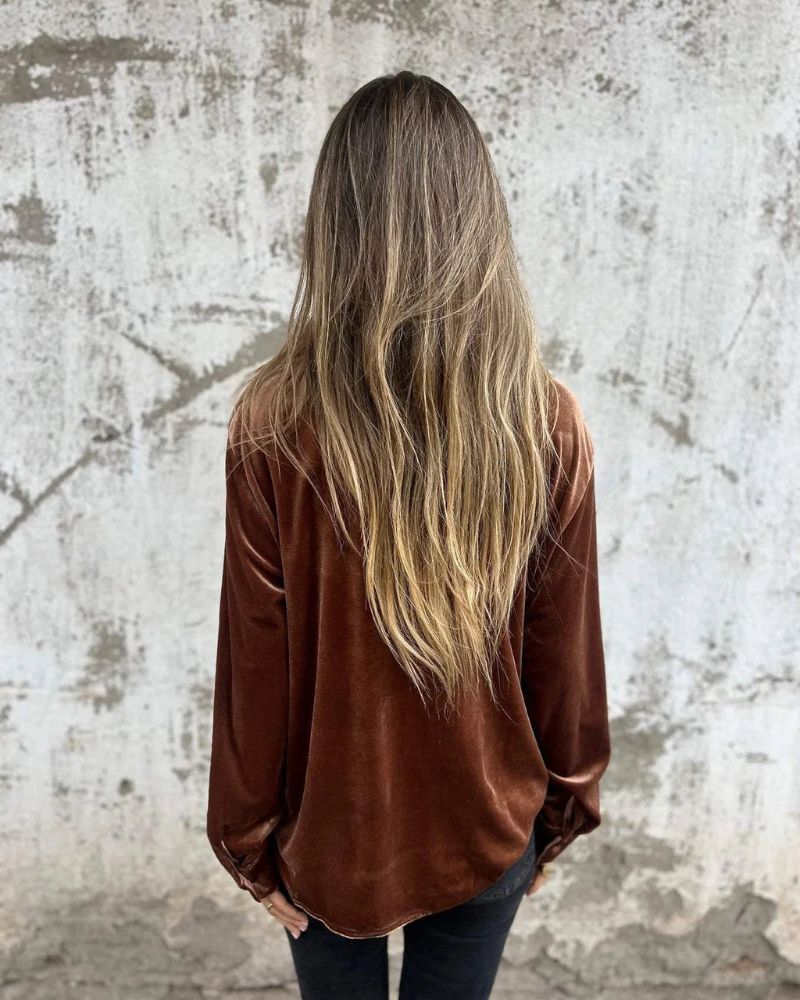 Arinka - Elegant Long Sleeve Shirt