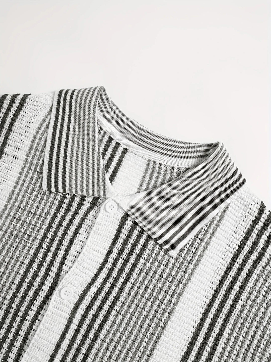 Avram - Casual Striped Shirt With Buttons
