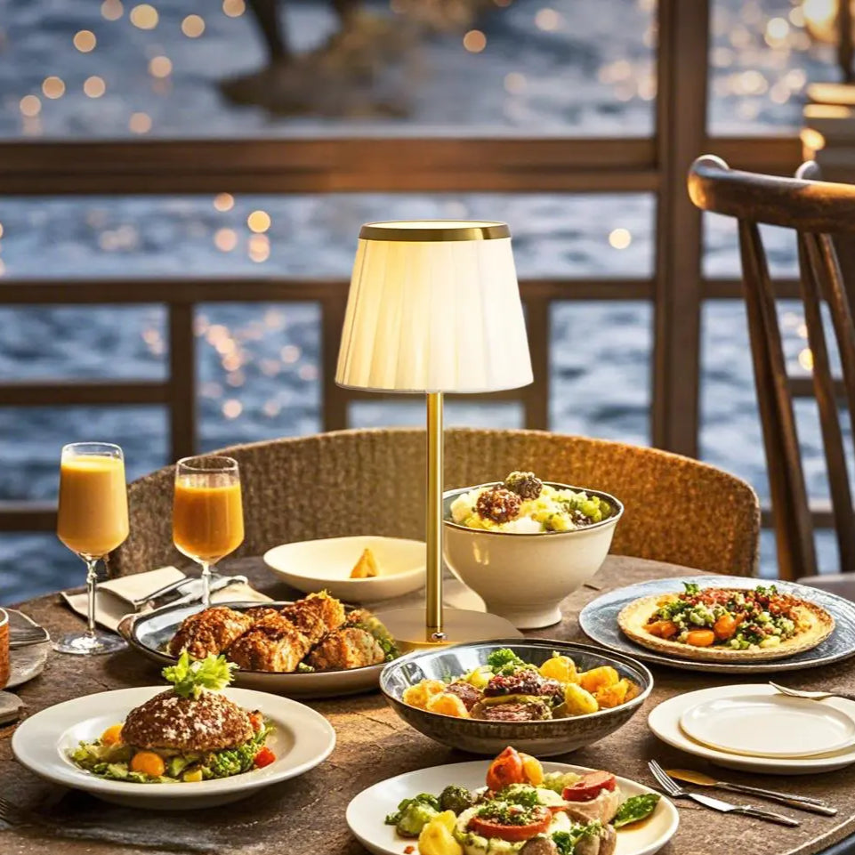 LuxeGlow - Classic Elegance Table Lamp