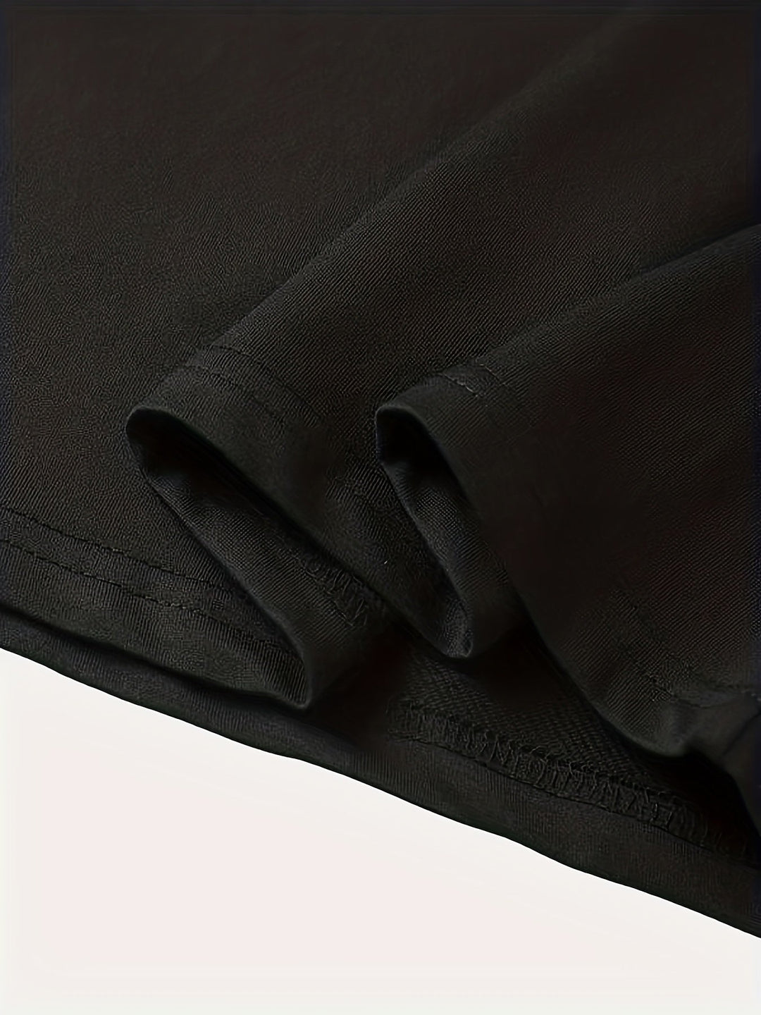 Pantazis - Elegant Round Neck T-Shirt With Graphic Print