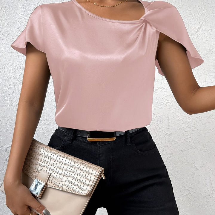 Loretta - Trendy Top With Unique Shoulder Detail