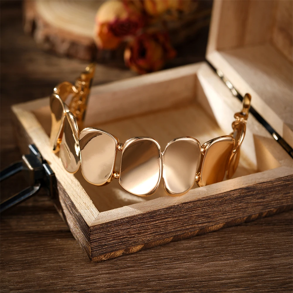 Ottilia - Stylish Apple Watch Band