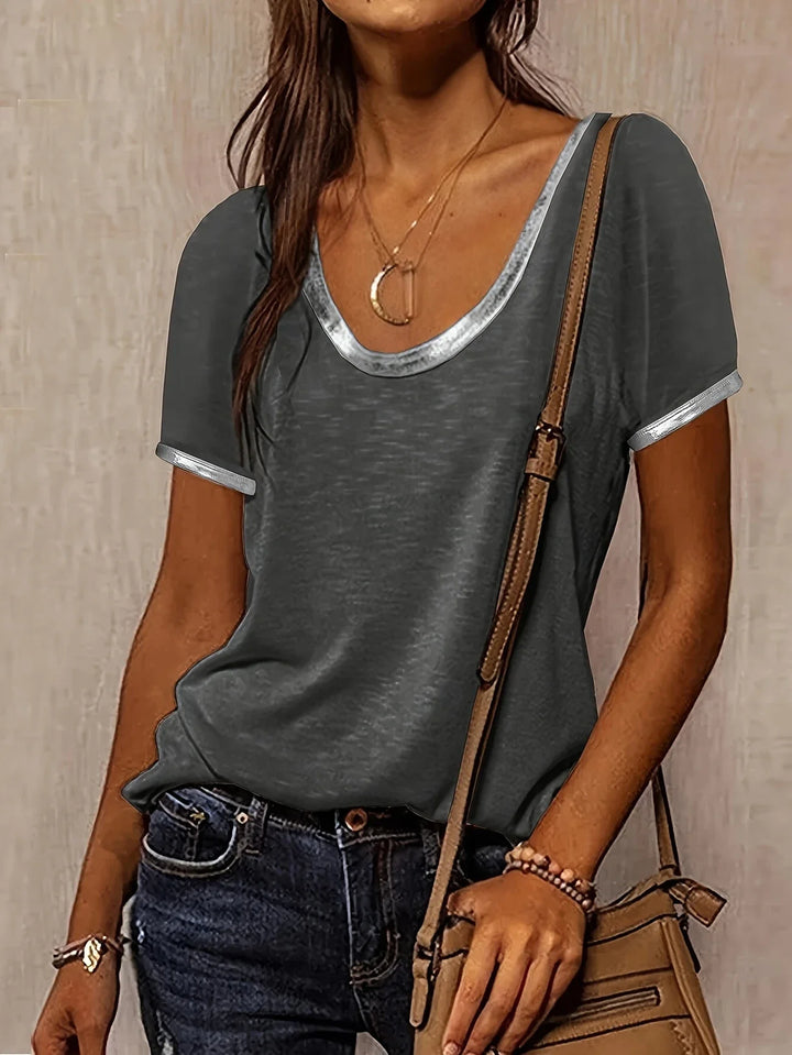 Krissy - Casual Crew Neck T-shirt