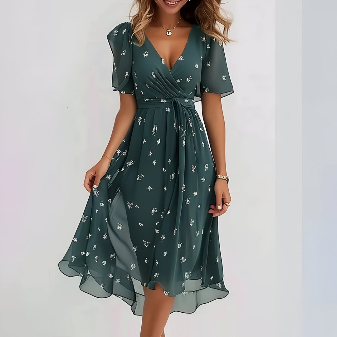 Seraya™ – Elegant, Breezy Dress with a Tummy-Flattering Fit