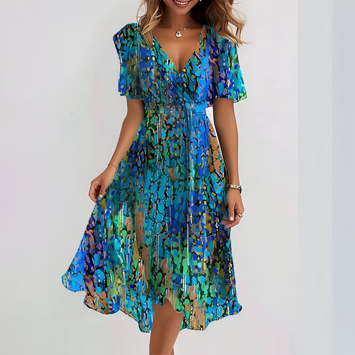 Seraya™ – Elegant, Breezy Dress with a Tummy-Flattering Fit