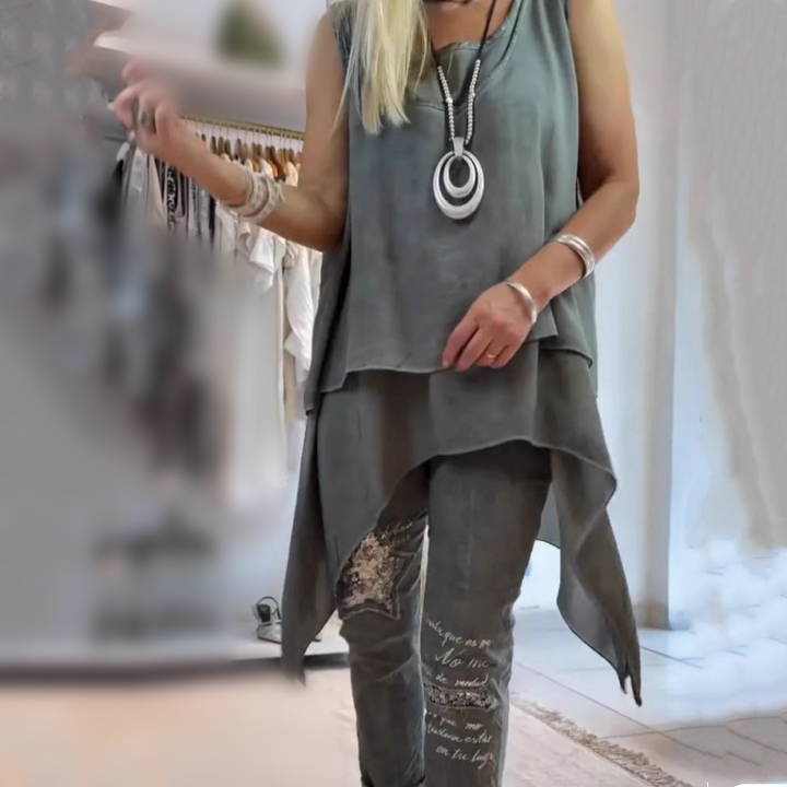 Sousana - Sleeveless Top and Printed Pant